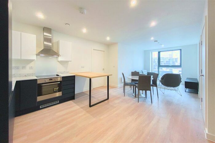 2 Bedroom Apartment To Rent In Laurence Place, New Kings Head Yard, M3