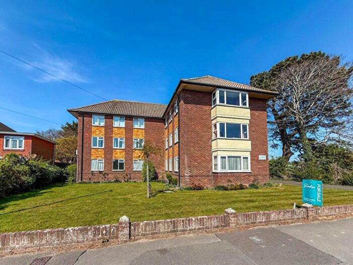 3 Bedroom Apartment To Rent In Wickford House, Sopers Lane, Christchurch, BH23