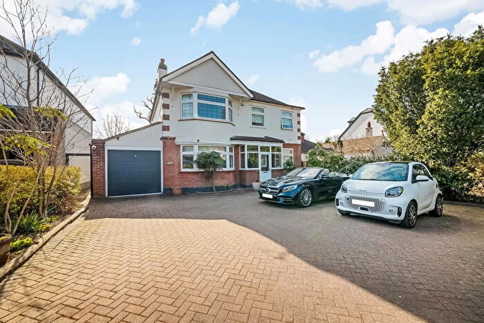 4 Bedroom Detached House For Sale In South Eden Park Road, Beckenham, BR3