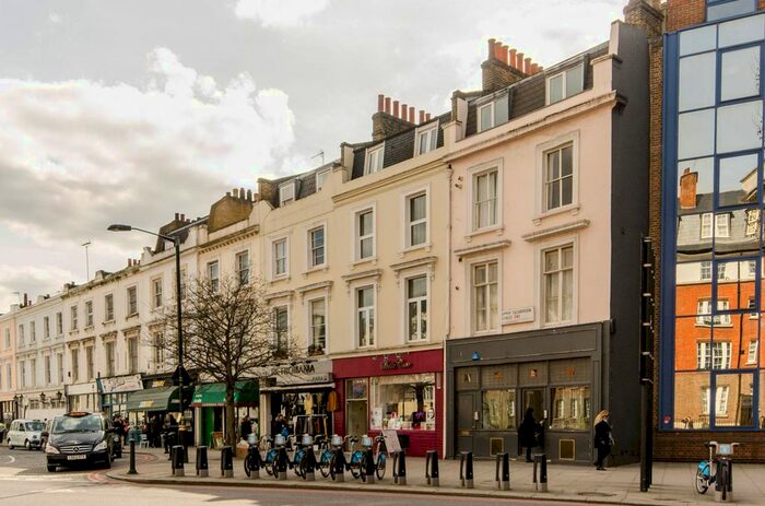 2 Bedroom Flat To Rent In Upper Tachbrook Street, Pimlico, London, SW1V