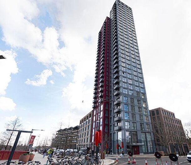 1 Bedroom Apartment To Rent In Deal Porters Way, London, SE16