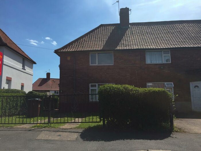 4 Bedroom Semi-Detached House To Rent In Audley Drive, Beeston, NG9
