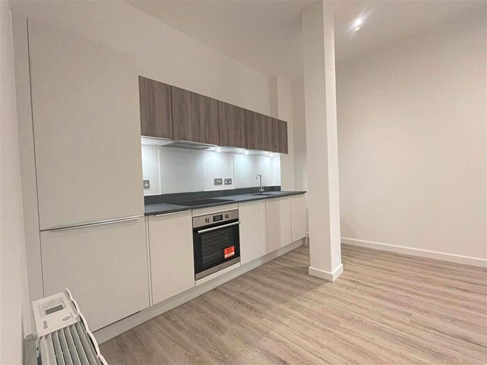 1 Bedroom Apartment To Rent In Meadow, Basingstoke, RG23