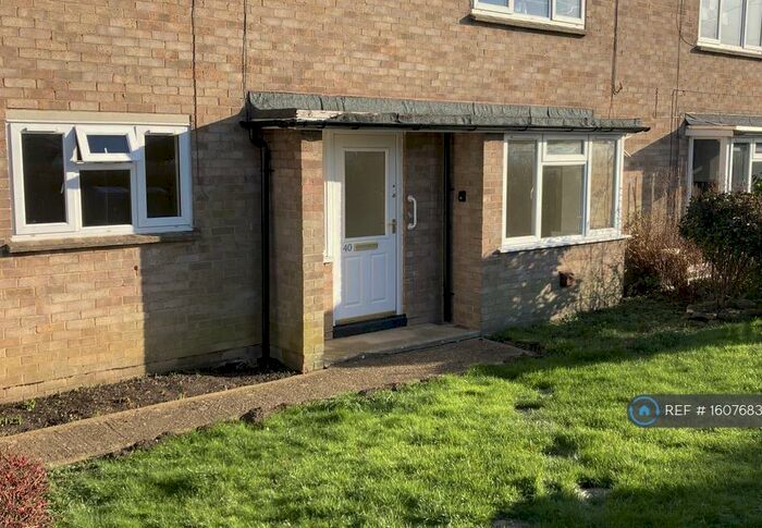 2 Bedroom Flat To Rent In Jeffs Close, Lower Brailes, Banbury, OX15