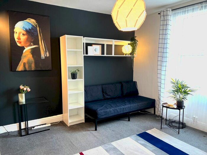 1 Bedroom Flat To Rent In Stafford Road, Sheffield, S2