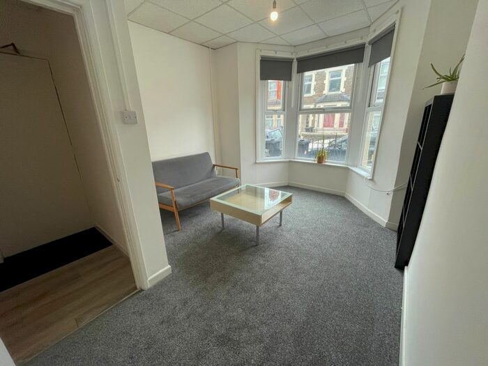 1 Bedroom Flat To Rent In Diana Street, Cardiff, CF24