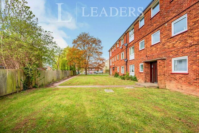 1 Bedroom Flat To Rent In Horley, RH6