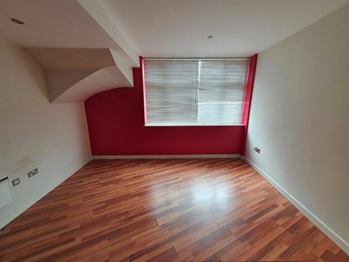 2 Bedroom Flat To Rent In Yeoman Street, Leicester, LE1