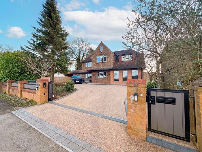 4 Bedroom Detached House For Sale In Dam Lane, Rixton, WA3