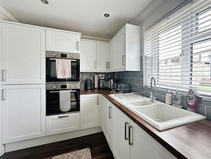 2 Bedroom Semi-Detached House For Sale In Winterslow Drive, Havant, PO9