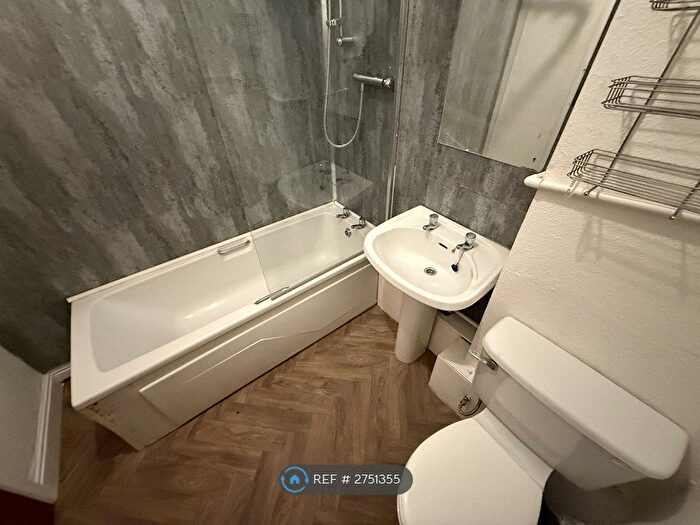 1 Bedroom Flat To Rent In Percy Road, Leicester, LE2