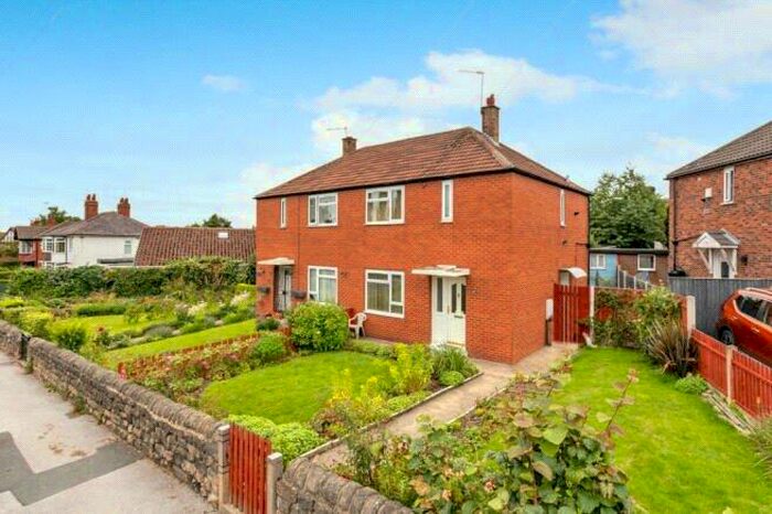 2 Bedroom Semi-Detached House To Rent In Stonegate Road, Leeds, West Yorkshire, LS6
