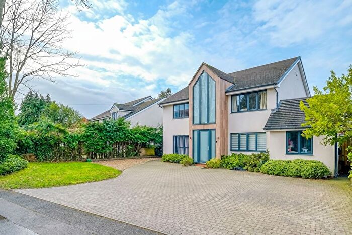 5 Bedroom Detached House For Sale In Brickhouse Lane, Stoke Prior, B60