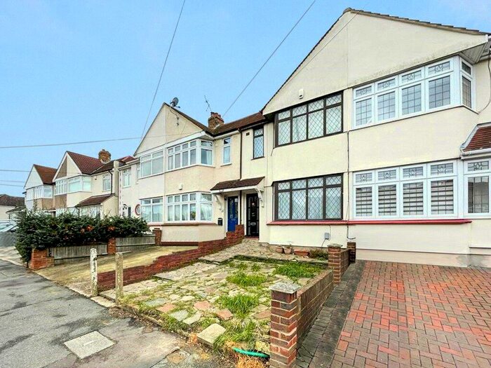 2 Bedroom Terraced House To Rent In Murchison Avenue, Bexley, DA5