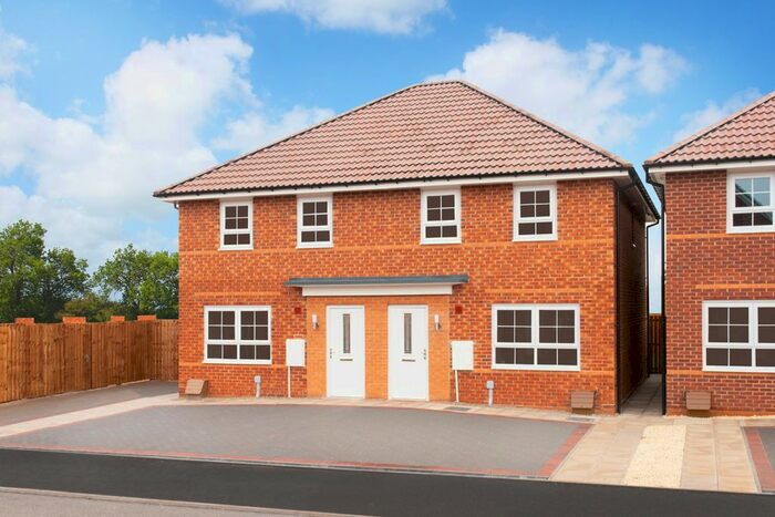 3 Bedroom End Of Terrace House For Sale In "Maidstone" At Abbey View Road, Whitby, YO22