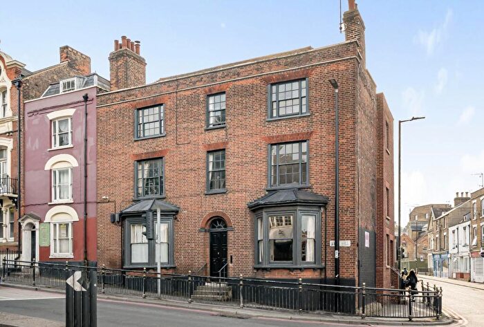 6 Bedroom End Of Terrace House For Sale In Star Hill, Rochester, Kent., ME1