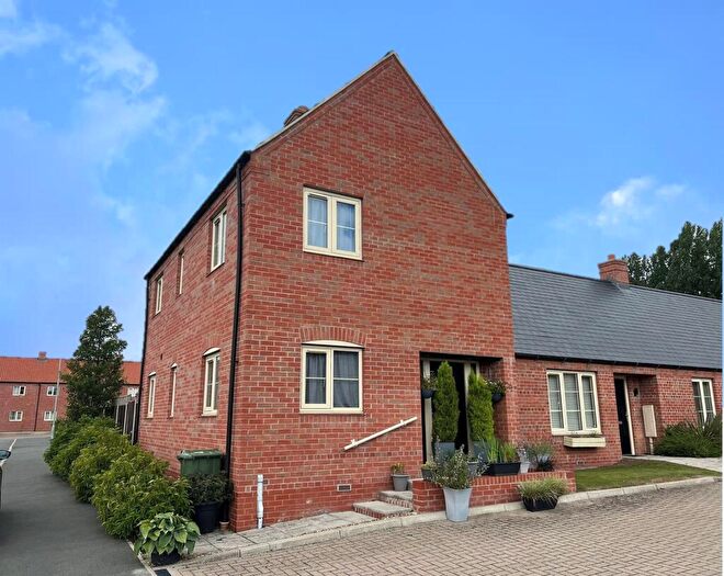 2 Bedroom End Of Terrace House For Sale In Gilberts Field, North Muskham, Newark, NG23