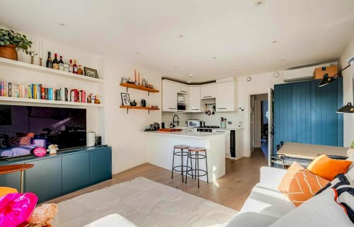 1 Bedroom Flat To Rent In Molyneux Street, Marylebone, London, W1H