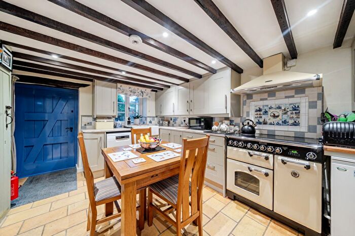 2 Bedroom Cottage For Sale In Abingdon Road, Abingdon, OX13