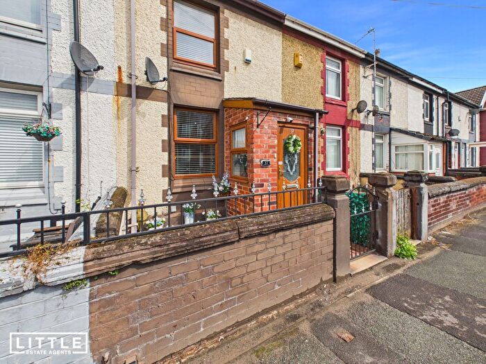 2 Bedroom Terraced House For Sale In Station Road, St. Helens, WA9