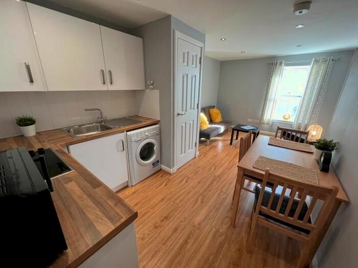 1 Bedroom Flat To Rent In Trinity Street, Aberdeen AB11