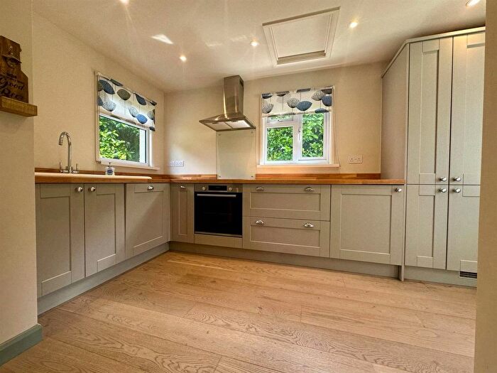 3 Bedroom Bungalow To Rent In Ebberly, Roborough, Winkleigh, EX19