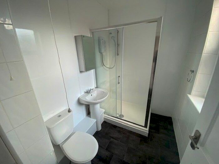 Studio To Rent In Radstock Road, Southampton SO19