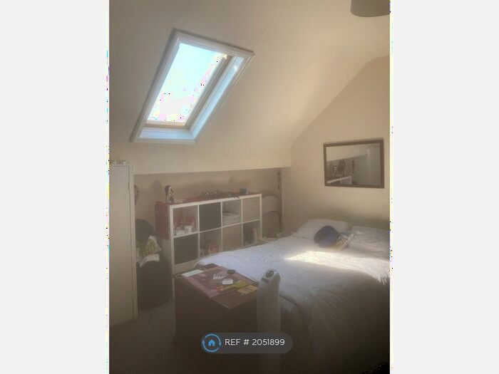 1 Bedroom Semi-Detached House To Rent In Clarendon Road, Garston, Liverpool, L19