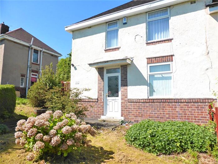 3 Bedroom Semi Detached House To Rent In Nether Shire Lane, Sheffield, S5
