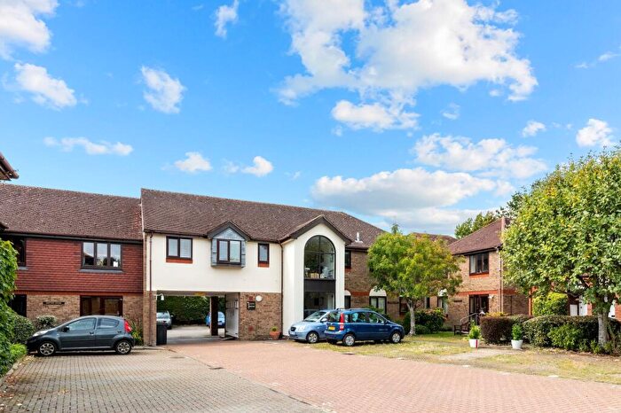 2 Bedroom Flat For Sale In Tideys Mill, Partridge Green, RH13