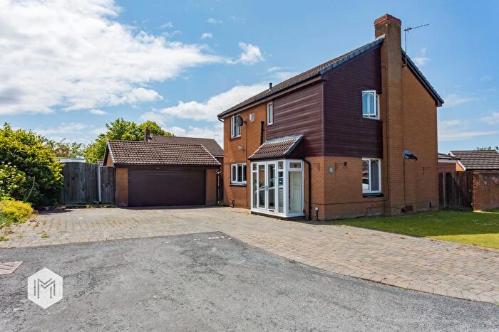 4 Bedroom Detached House For Sale In Hatford Close, Tyldesley, Manchester, M29