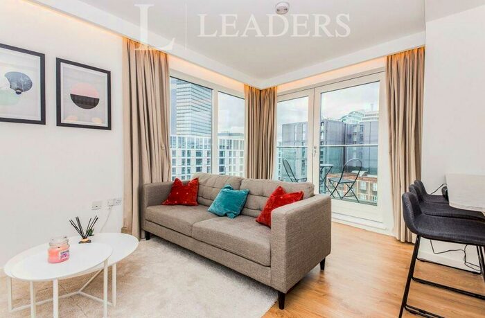 2 Bedroom Apartment To Rent In Skyline Central, Goulden Street, Manchester, M4