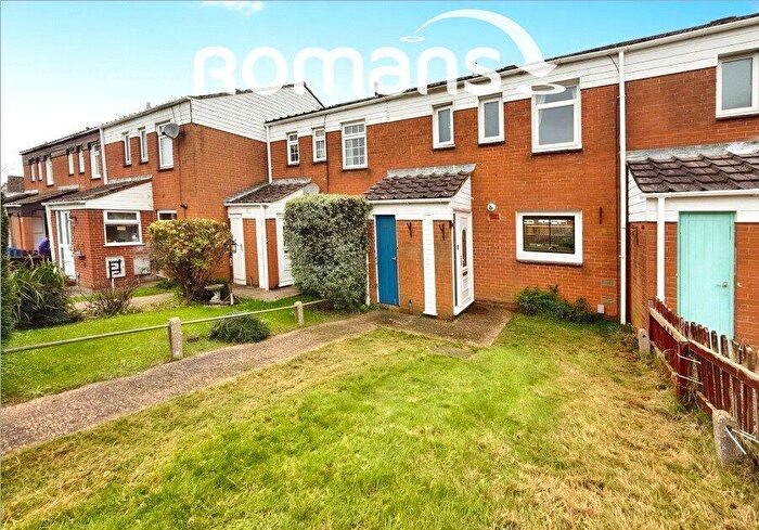 3 Bedroom Terraced House To Rent In Mercer Way, SO51