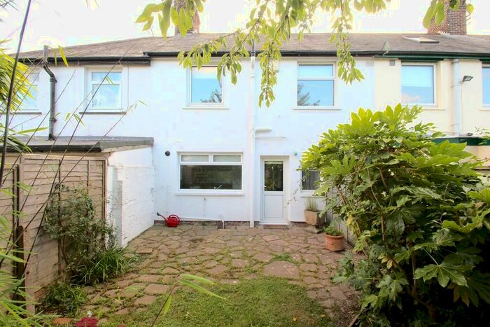 2 Bedroom Semi-Detached House To Rent In Ridgefield Road, Oxford, OX4