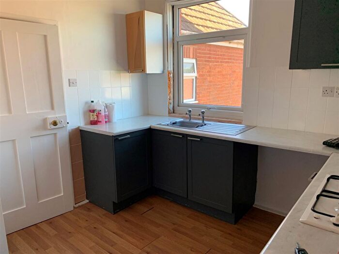 2 Bedroom Flat For Sale In Golf Links Road, Burnham-On-Sea, TA8