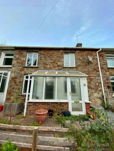3 Bedroom Cottage To Rent In Cae Bryn Terrace, Brynmenyn, Bridgend, CF32