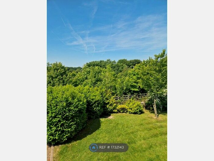 2 Bedroom Flat To Rent In Denham Wood Close, Chorley, PR7