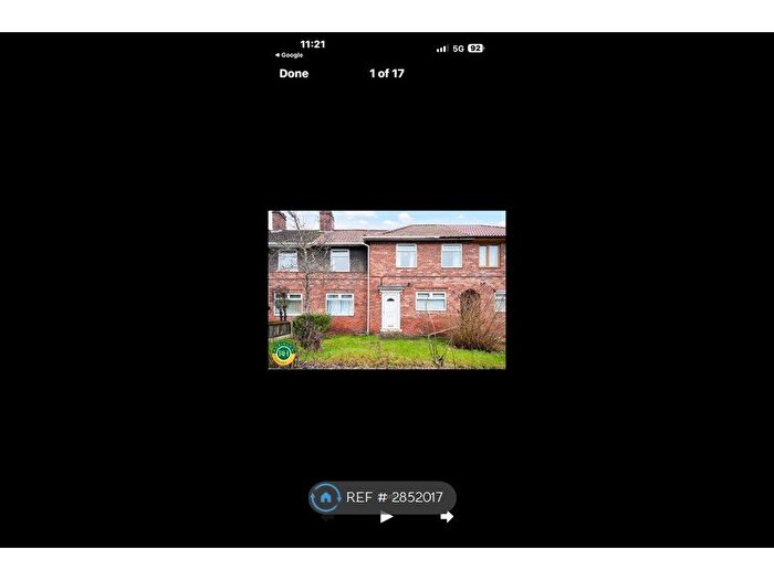 3 Bedroom Semi Detached House To Rent In Holmes Carr Road Rossington, Doncaster, DN11