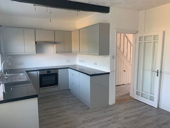 3 Bedroom Terraced House To Rent In Toronto Road, Gillingham, ME7