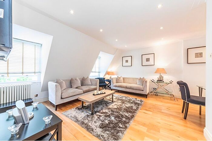 1 Bedroom Flat To Rent In Grosvenor Hill, Mayfair, London, W1K