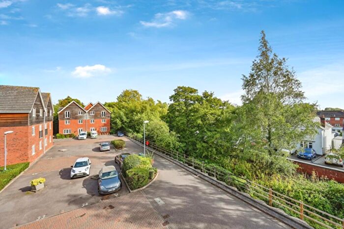 2 Bedroom Apartment For Sale In Marina View, Fazeley, Tamworth, B78