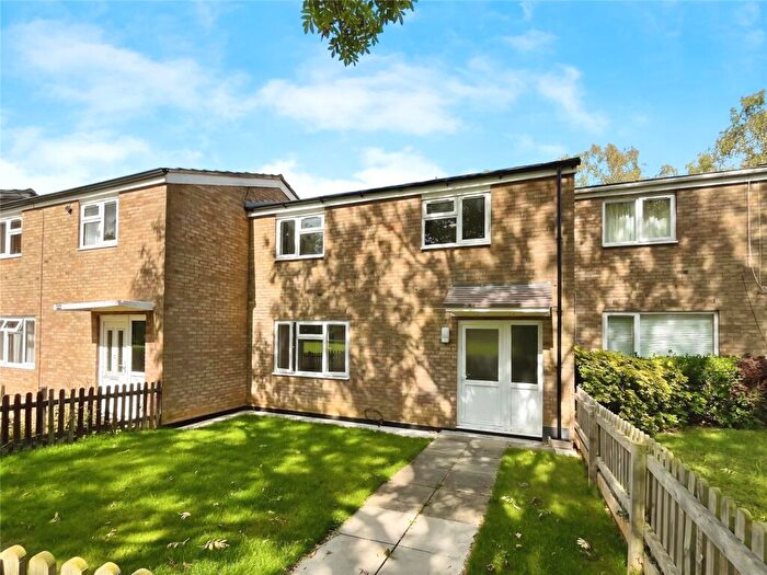 3 Bedroom End Of Terrace House To Rent In Canterbury Way, Stevenage, Hertfordshire, SG1
