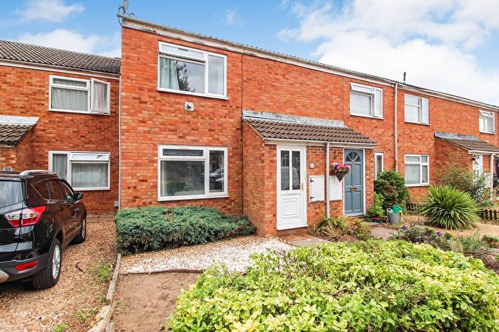 2 Bedroom Terraced House For Sale In Northdale Close, Kempston, MK42