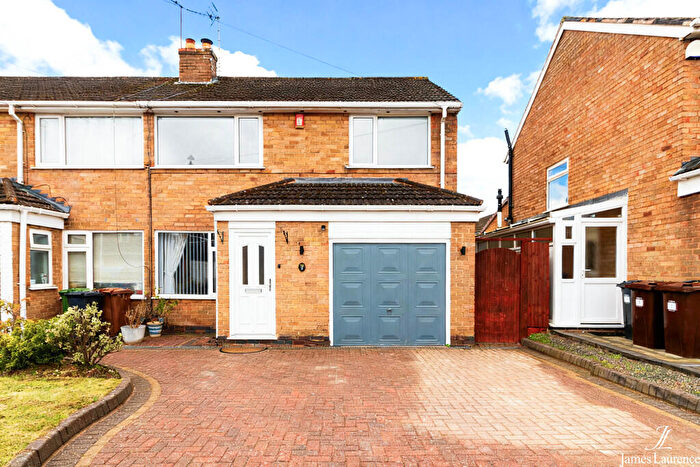 3 Bedroom Semi Detached House To Rent In Mancetter Road, Shirley, Solihull, B90