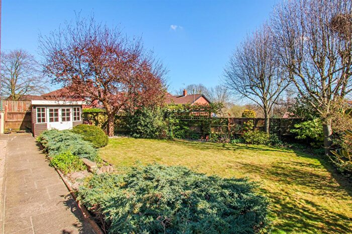 4 Bedroom Semi Detached House For Sale In The Mount, Normanton, WF6