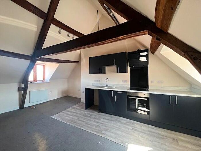 1 Bedroom Apartment To Rent In High Street, Ross-On-Wye, Herefordshire, HR9