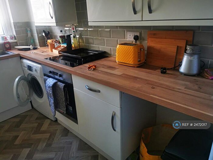 1 Bedroom Flat To Rent In Cardell Drive, Paisley, PA2
