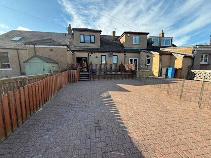 3 Bedroom Terraced House For Sale In Lochleven Road, Lochore, KY5
