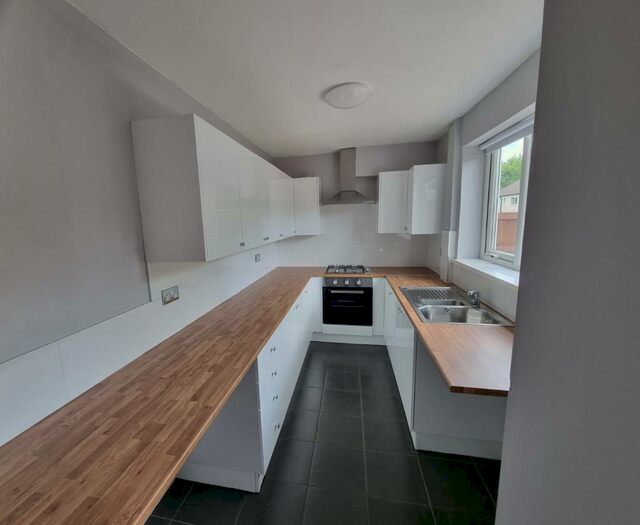 3 Bedroom House To Rent In Garfourth Close, Liverpool, L19