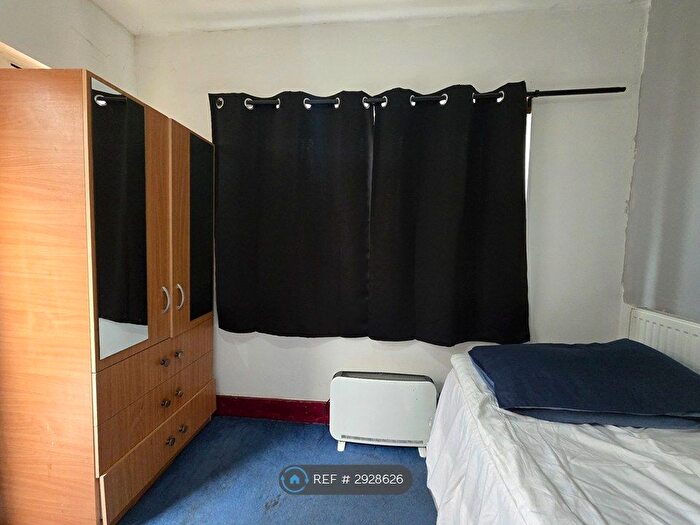 5 Bedroom Terraced House To Rent In Frith Road, London, E11